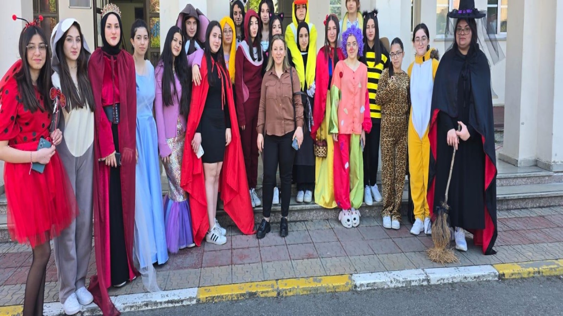 2024-2025 Eğitim Yılında Çocukların Dünyasına Uzanan Yürekler , Çocuk Gelişi ve Eğitimi Alanı Öğrencileri Etkinlikleri